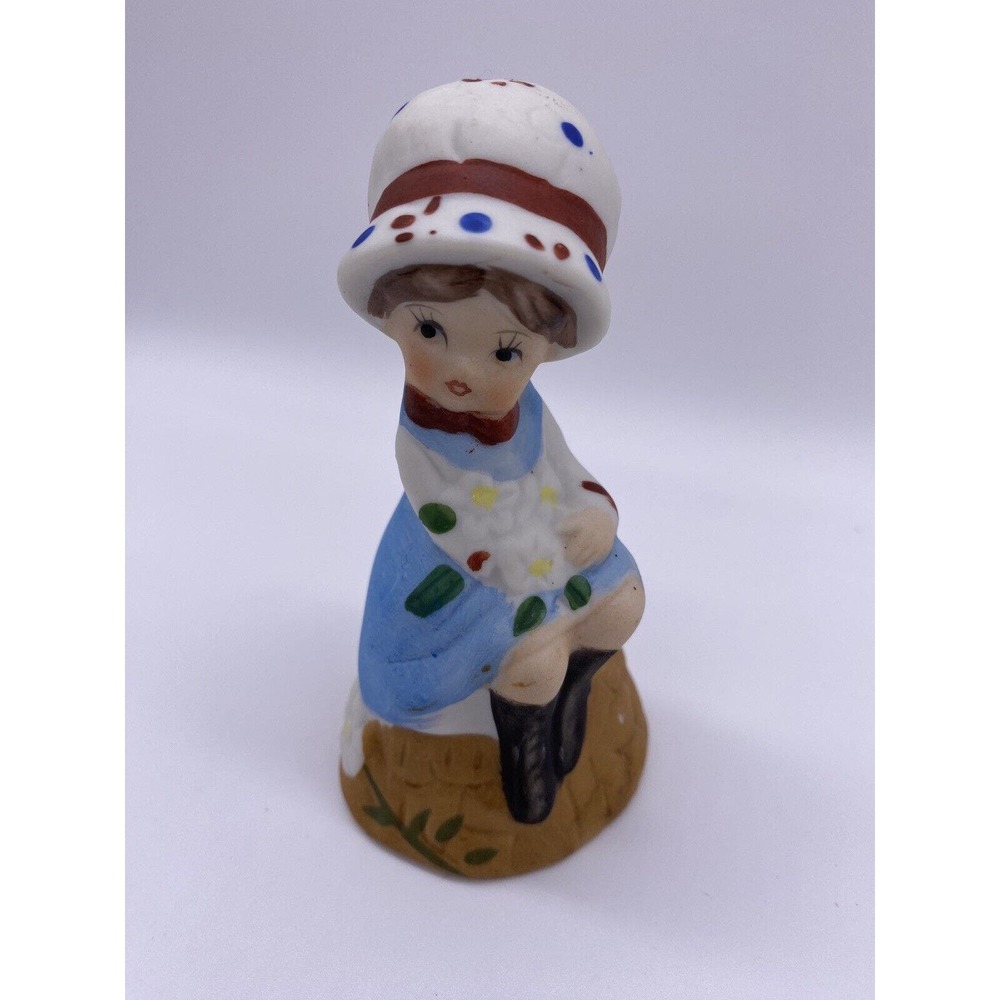 Vintage Jasco Bell Bonnet Girl Flowers Cat Kitty 5" 1978 Taiwan Home Decor